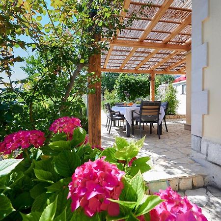 Unique House Split Villa Exterior foto